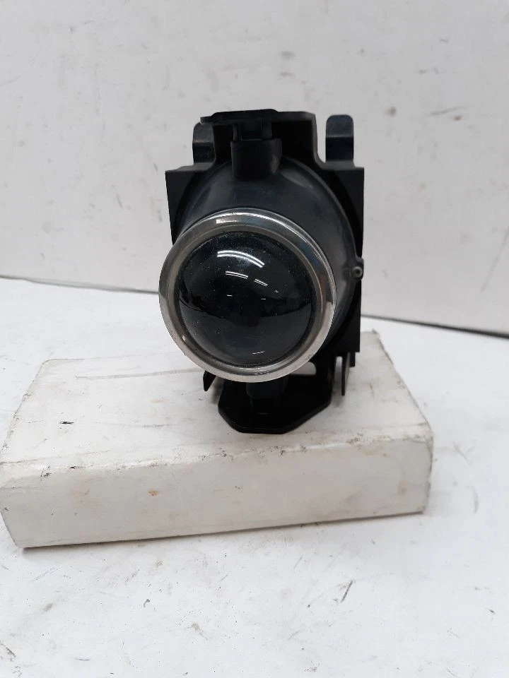 Corner/Park Light Fog-driving Without Bezel Fits 09-19 FLEX 81945 - Image 2 of 4