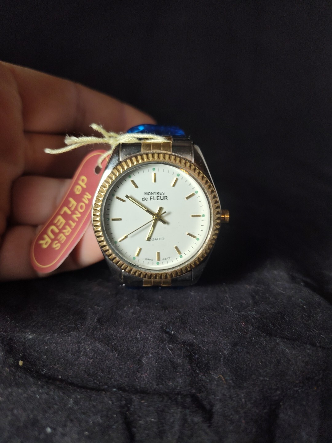 Montres de Fleur Analog Quartz Women's Wristwatch Japan Movement