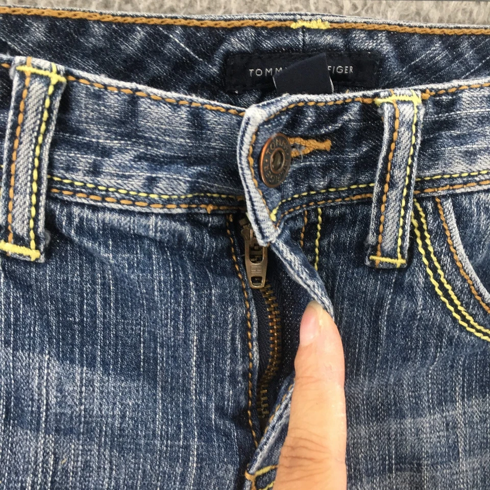 Tommy Hilfiger Skimmer Shorts Womens 2 Blue Denim Cotton Blend Low Rise Zip Fly - Image 3 of 4