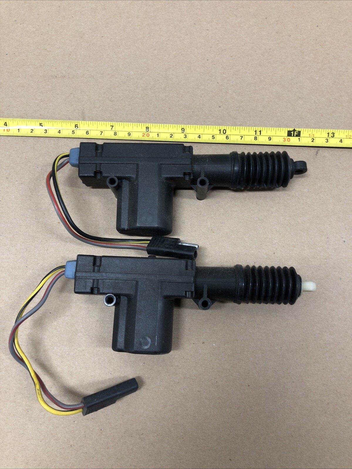 Alfa Romeo FIAT Maserati Front Electromagnetic Door Lock Actuator  MES 2 Wire
