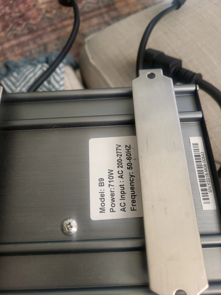 Sistema de cultivo Solis Tek - 2 juegos - 9 barras cada uno - 18 barras - 2 sistemas, 1200 W Foto 4 de 4