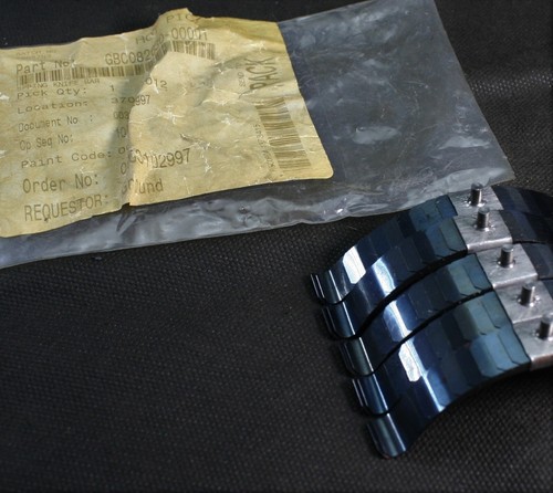One (1) GB.C082630-00001 Spring, Knife Bar GOSS 3" Laminated Leaf Spring NEW - Picture 11 of 12