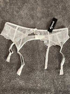 SEXY Gossard Brand New White Superboost Lace Garter Belt - Women's L - NWT