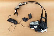 Toyota Sienna 2011-2015 Right Passenger side sliding door motor 426605-10200 oem