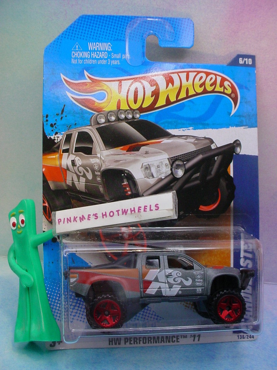 2011 Hot Wheels SANDBLASTER #136☆satin gray Ford Raptor truck;red