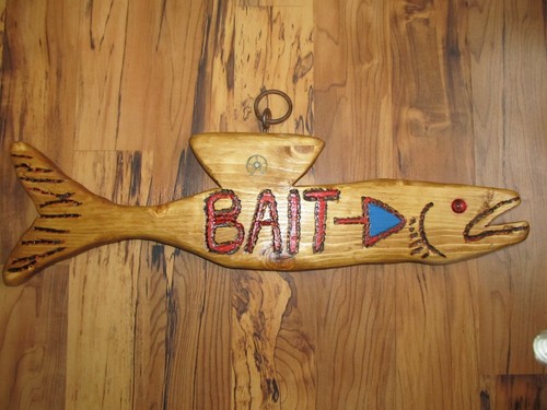 Carved Fish-Folk-Art-Wood-Fish-23 "Carving-Bait Shop Advertising Sign Display - Picture 11 of 12