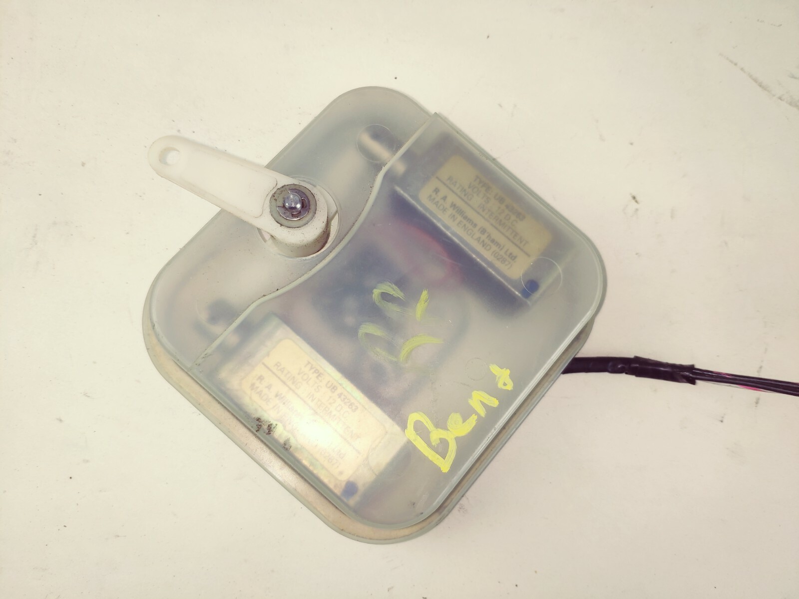 Bentley Eight 1987 REAR RIGHT locking door Solenoid ub43263