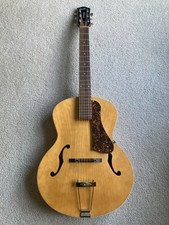 Godin 5th avenue archtop acoustic guitar