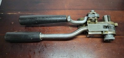 Vintage Steel binder AJ Gerrard Tensioner Ratcheting Strapping Banding Tool