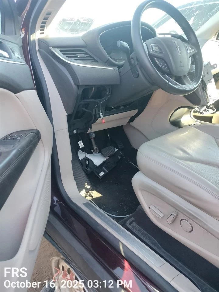 DRIVER KNEE AIR BAG GJ7Z78045J77AE 2015-2019 LINCOLN MKC Foto 3 de 4