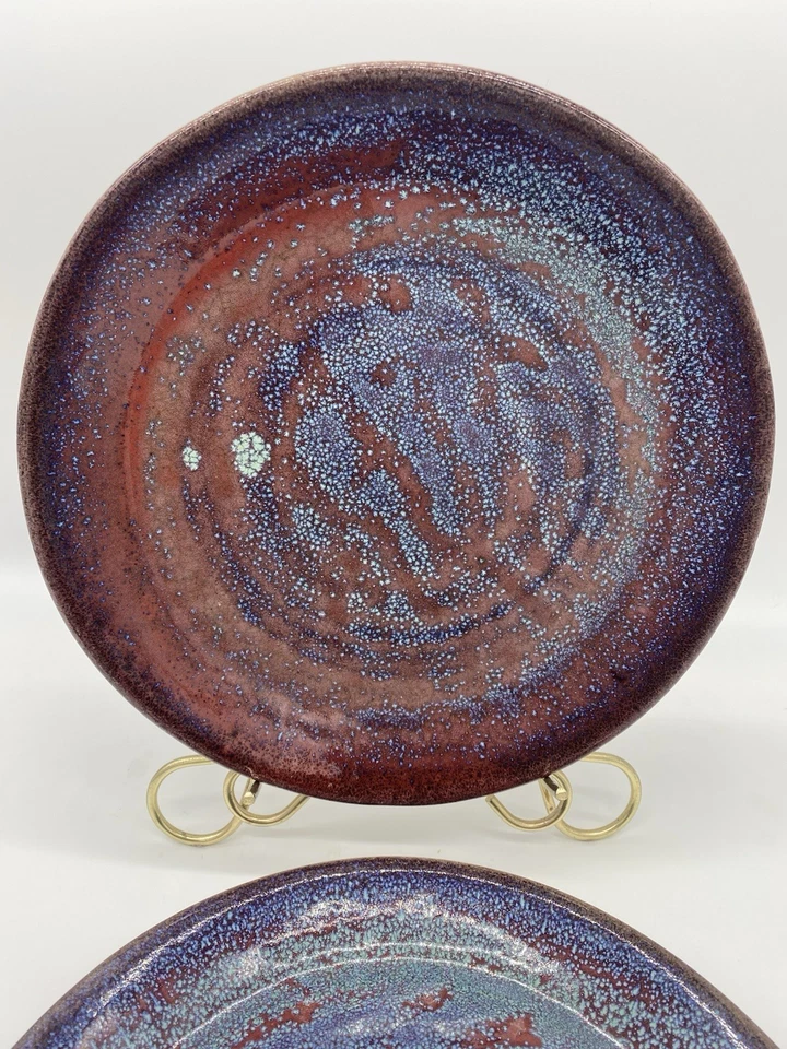 Pigeon River Pottery Set Of 2 Dinner Plates 11” Red & Blue Signed Bullen - Image 2 of 4