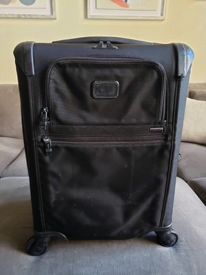 Tumi Alpha 2 Continental 22