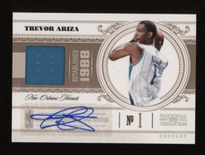2010-11 Trevor Ariza Panini National Treasures Game Worn Patch Auto #16/49