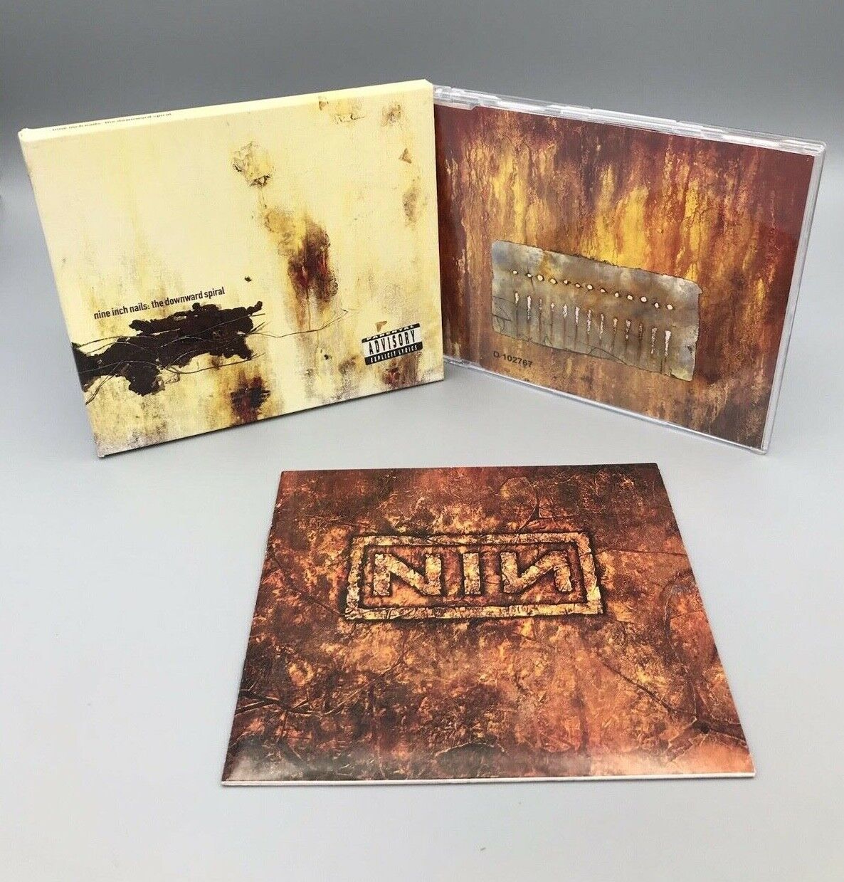 Nine Inch Nails: The Downward Spiral CD D102767 92346-2 Halo Eight