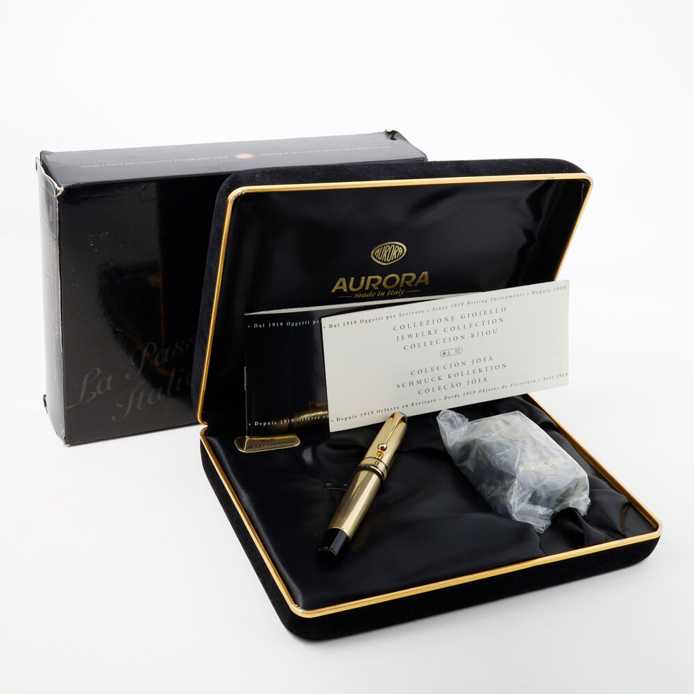 Aurora Optima Oro Massiccio Jewelry Collection Solid 18k Gold