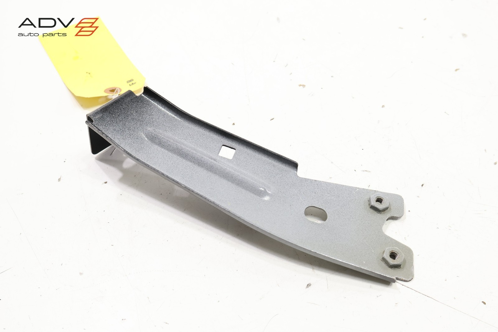 Maserati Ghibli 2014-2024 Front Right Side mounting bracket P/N 13858