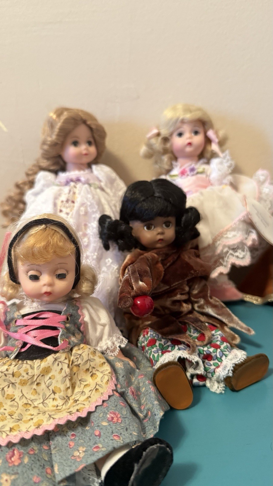 vintage Madame Alexander collectible dolls.