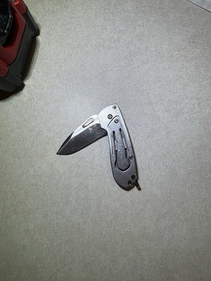 Benchmade Knife Vintage McHenry & Williams Red Class (BENCHMITE II 10610) Silver