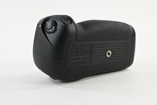 Nikon MB-D14 Multi Battery Power Pack for D600, D610 G802