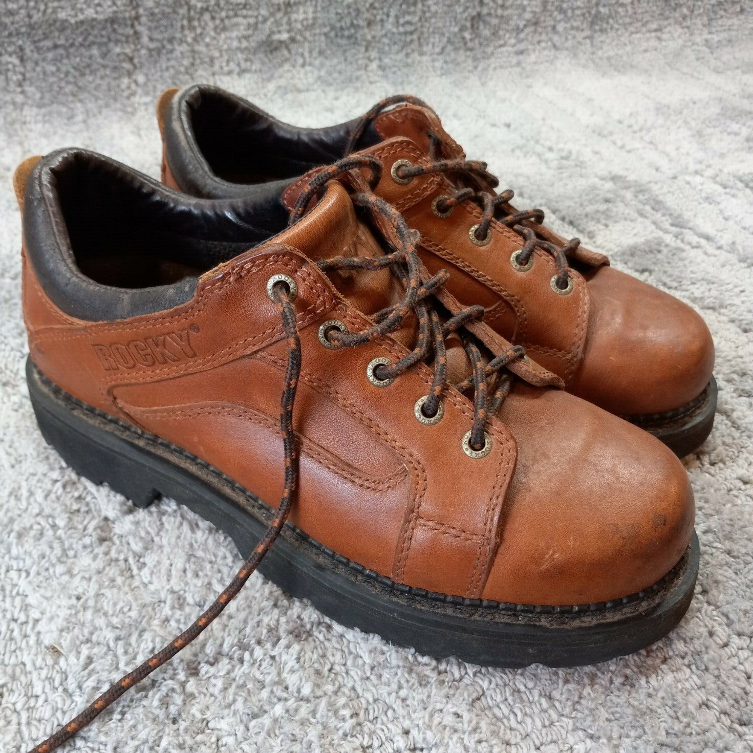 Rocky 3892 Low Top Chunky Leather Work 