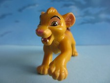 FIGURINE DE COLLECTION LE ROI LION DISNEY SIMBA  +/- 7 x 4 cm