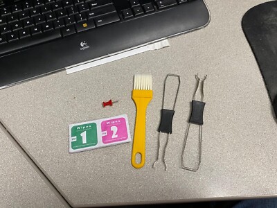 Keycap Puller Switch Pluller W/ Keyboard Cleaning Brush For Mechanical Keyboard