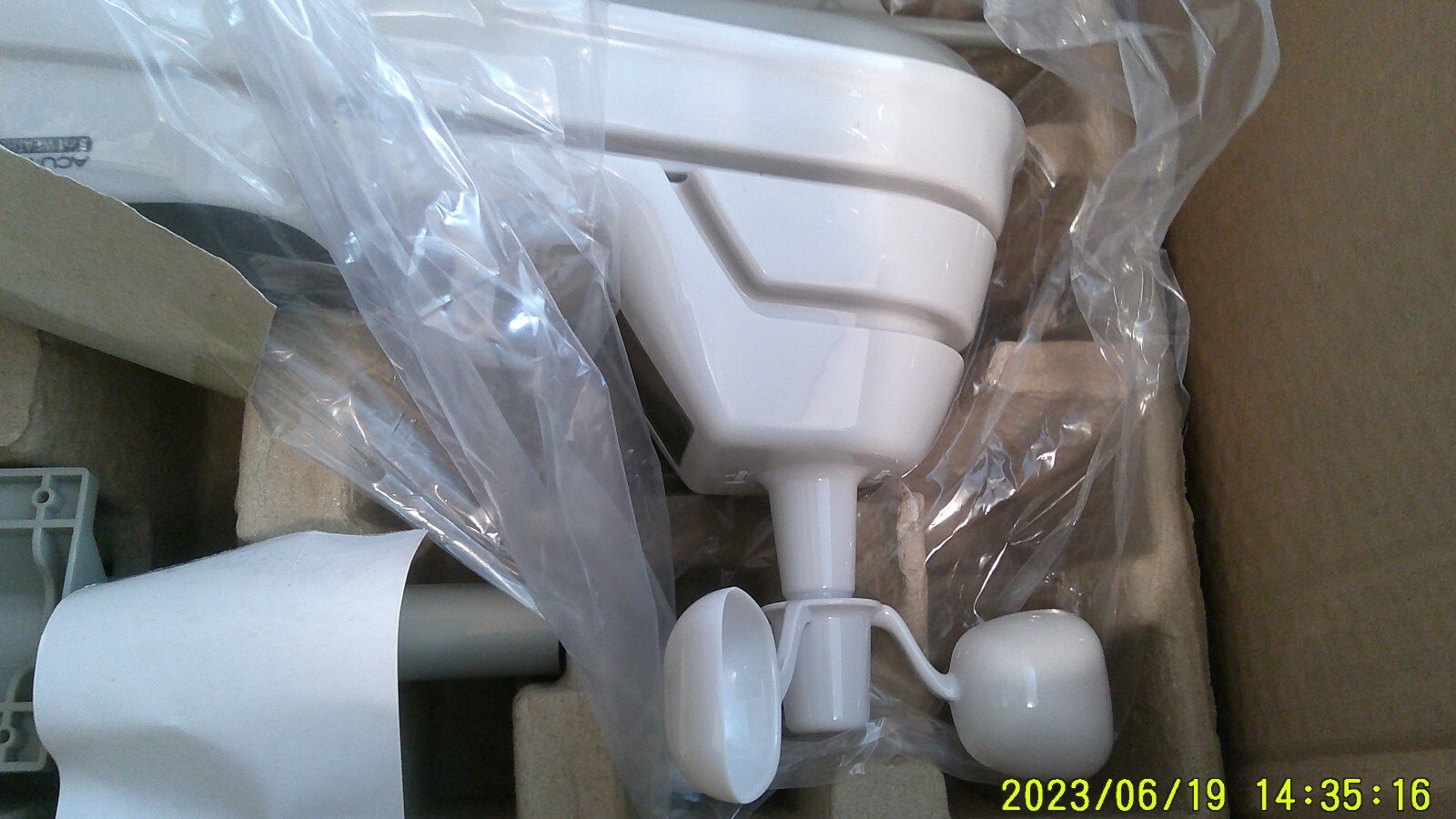 Chaney Company AcuRite&nbsp; 5-in-1 color weather station with wind/rain&nbsp;