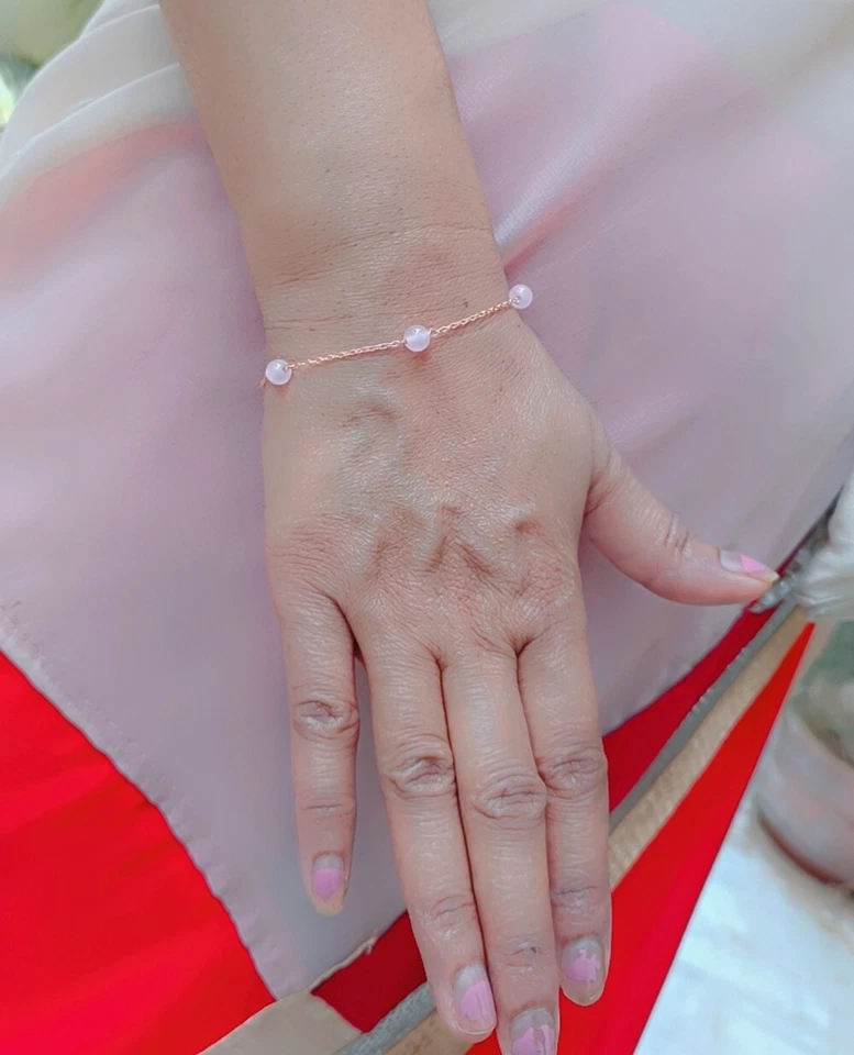 Brazalete chapado en oro rosa de plata de ley 925 con cuentas de piedra de cuarzo rosa natural Foto 2 de 4