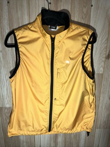 Outdoor Research Men’s Medium Yellow Full Zip Vest Cycling