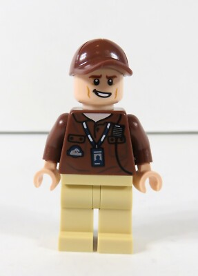 LEGO Park Worker Minifigure 75941 Jurassic World Brand New 100% Authentic