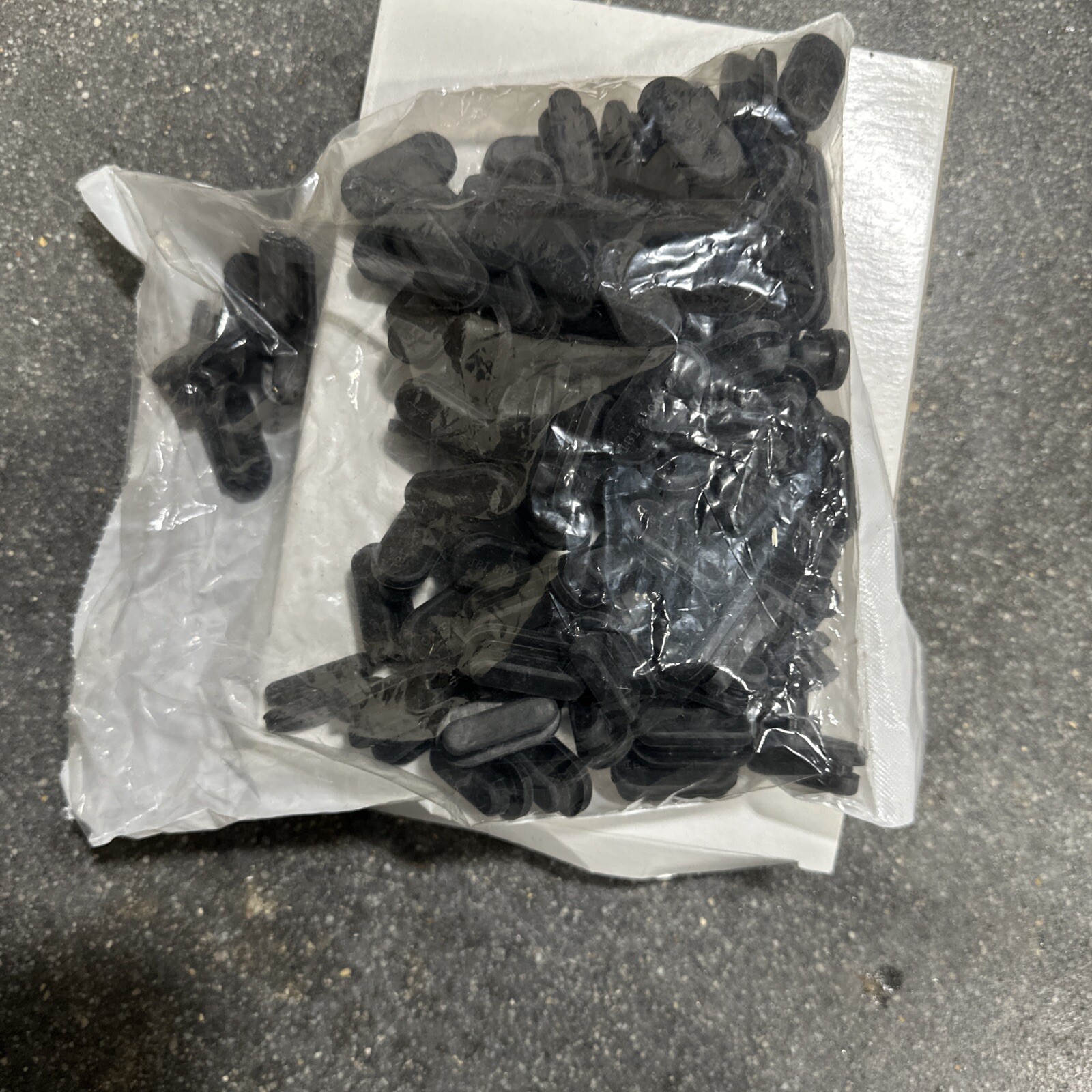 Drum Brake Adjuster Plug Covers Rubber Front Rear Axle NOS Quality ...