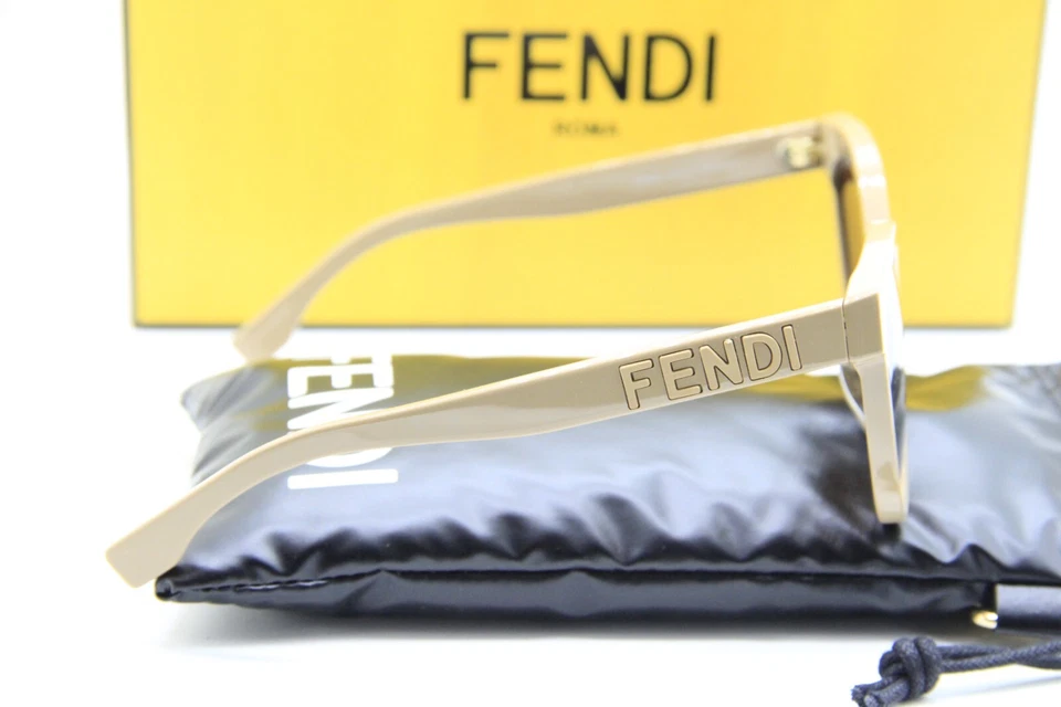 NUEVAS GAFAS DE SOL FENDI FE 40008U 57J BEIGE TOSTADO AUTÉNTICAS CON ESTUCHE 56-17 Foto 3 de 3