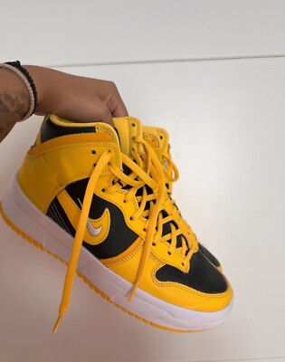 Nike WMNS Dunk High Up Varsity Maize 