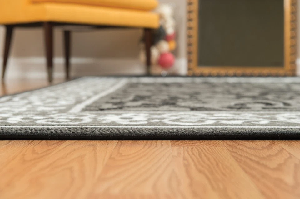 Grey Traditional 2x3 Area Rug United Weavers 851-10672 - Approx 1' 11" x 3' 3" - Image 2 of 3