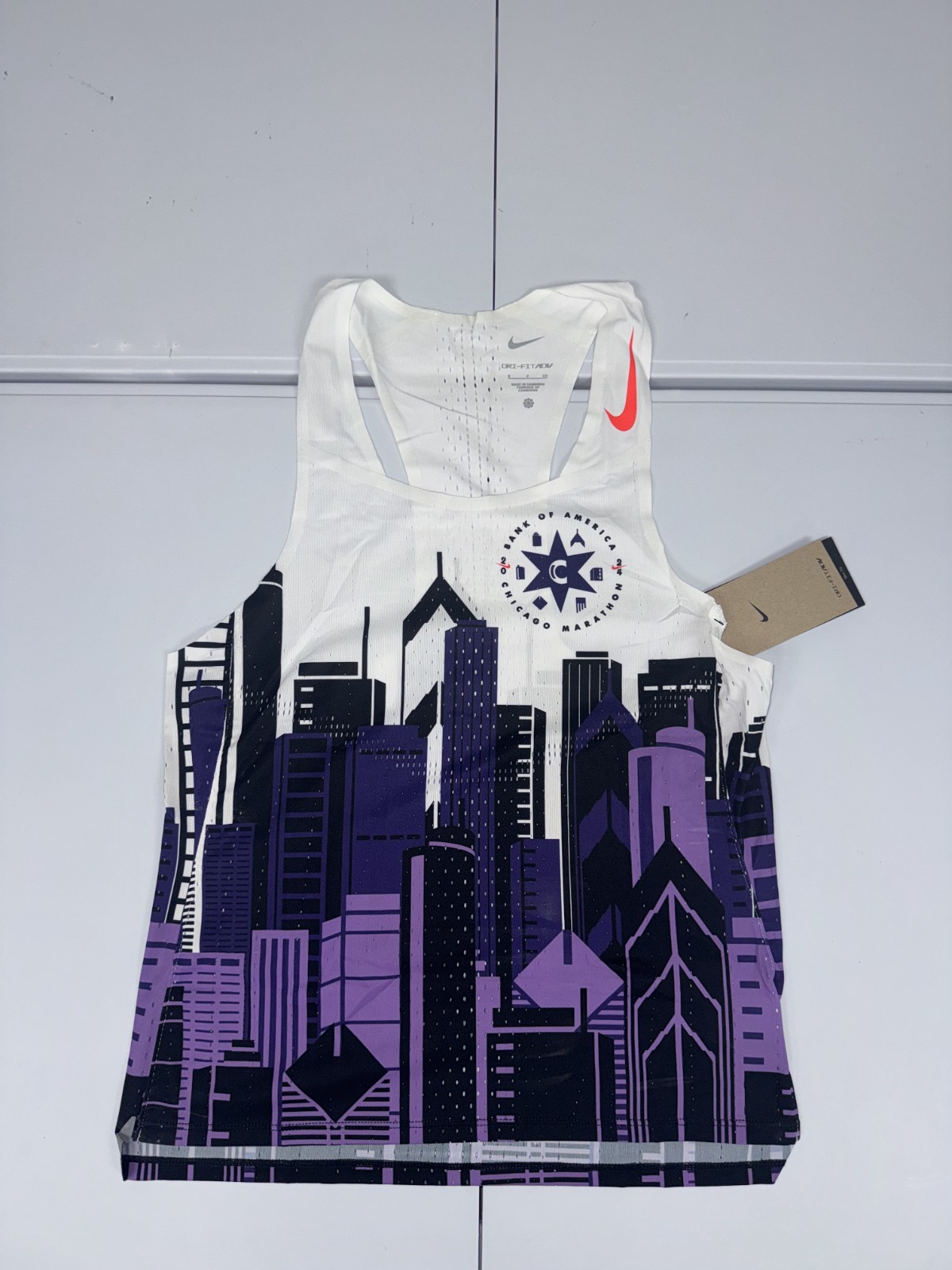 Nike Dri-FIT ADV 2024 Chicago Marathon Singlet Top FV6335-100 Men’s Size S