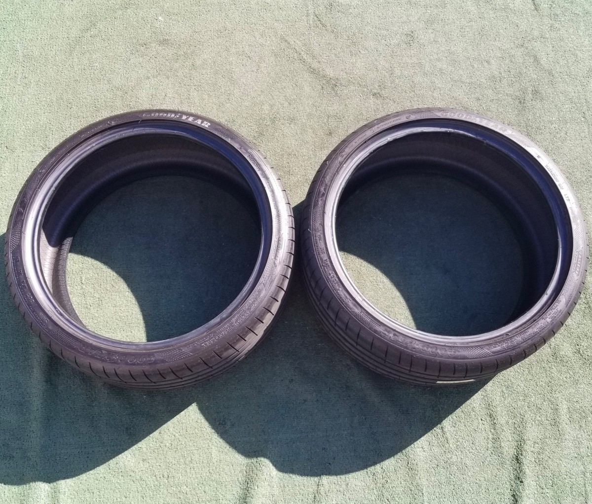 245/35R20 Goodyear Eagle F1 SuperSport Tires 245/35ZR20 95Y Lotus