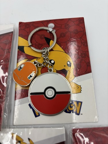 Pokemon - Pin 3-Pack Brand New x3. Keyring Key Chain x4 Brand New Packs - Foto 8 di 8