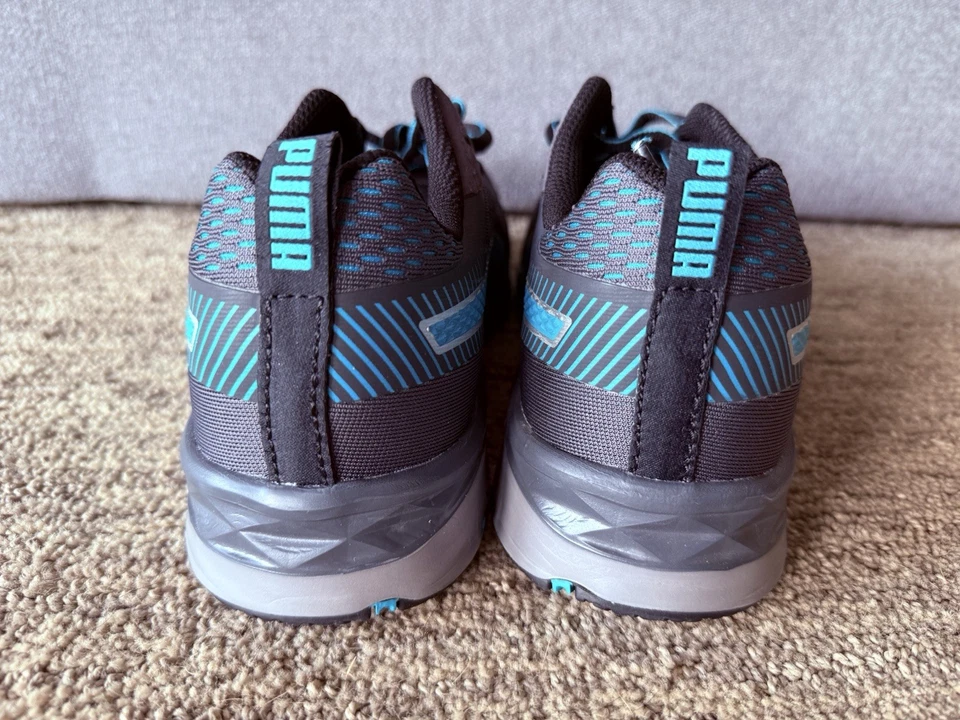 Puma Safety Women's Fuse Knit Work Shoe - Composite Toe - Size 8.5 - 643905 - Image 3 of 4