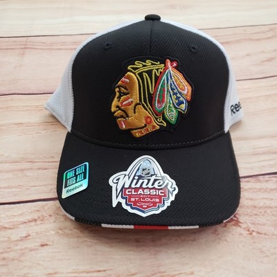 Chicago Blackhawks Hat Cap Fitted One Size Black White NHL Hockey Mens Adult A8