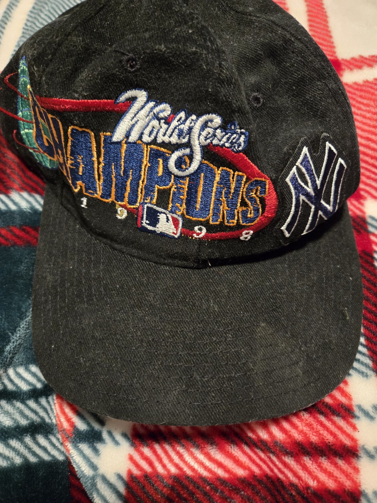 Vintage New York Yankees 1998 World Series Champions New Era Hat Snap Cap
