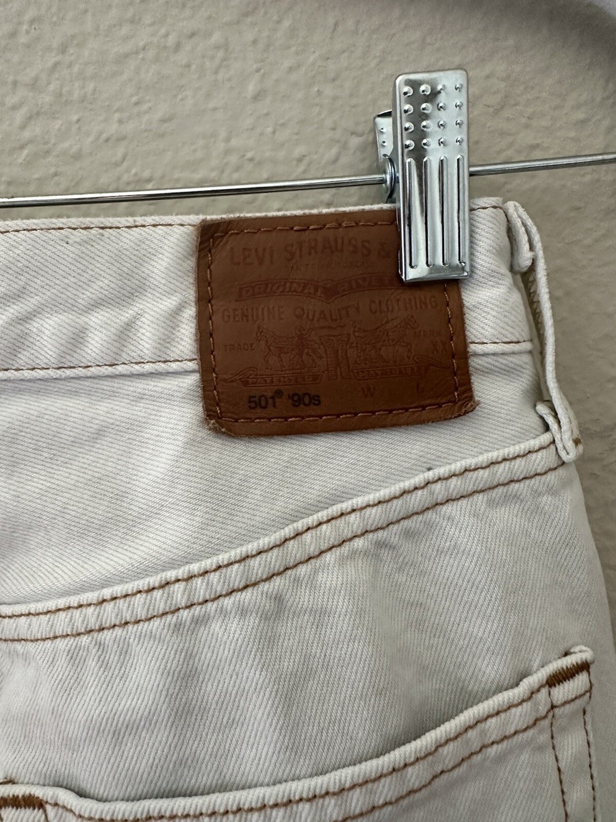 levi's70505 bigE size32？ Levis Big E 501xx Jeans 5 Button Fly 25x32 Light Blue Bleach