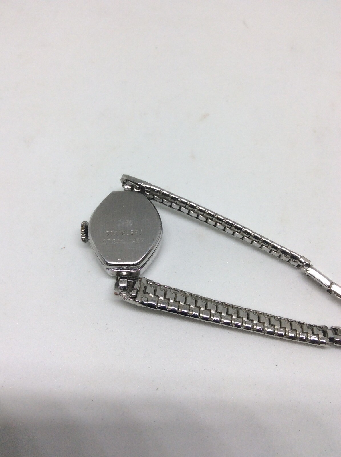 Ladies Madison 17 Jewels Watch Won’t Wind eBay