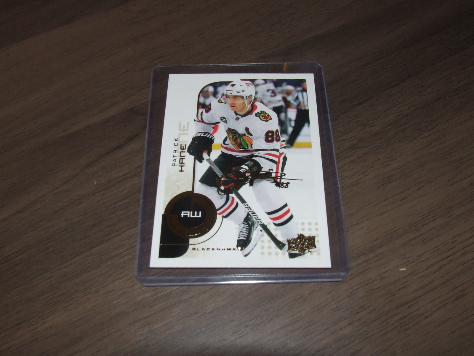 2022/23 Upper Deck MVP 20th Anniversary GOLD card# 4 patrick kane