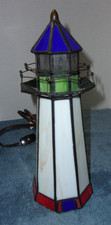 VINTAGE TIFFANY STYLE STAINED GLASS LIGHTHOUSE ACCENT TABLE LAMP NICE 