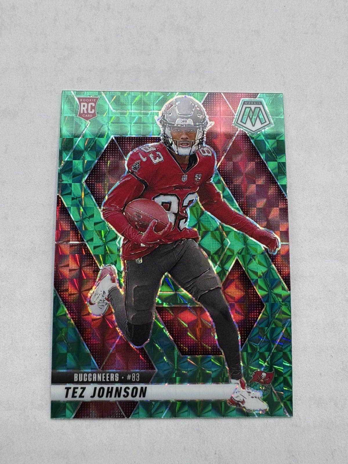 2025 Mosaic Tez Johnson Rookies RC Green Prizm #316 Buccaneers