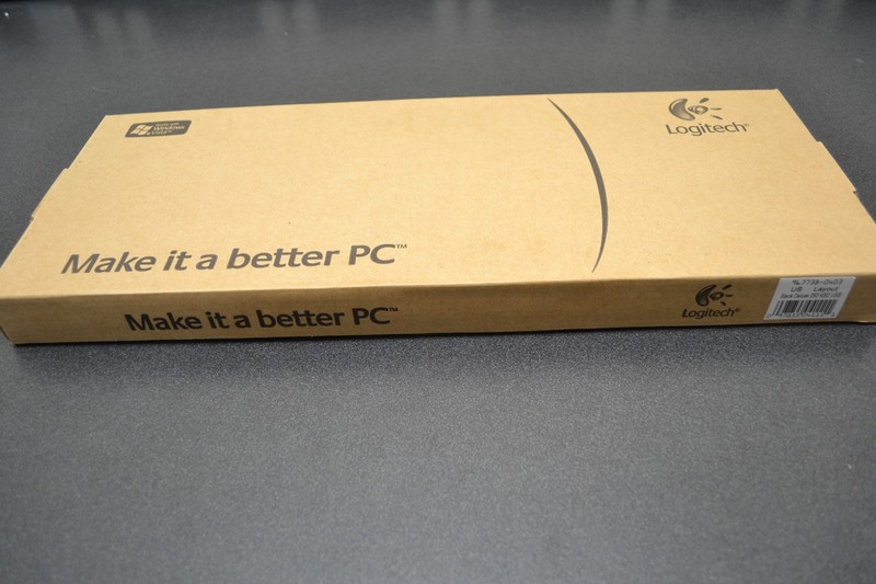 CASE of TEN!    Logitech Deluxe 250 BLACK Keyboard   867675-0403  USB Conector