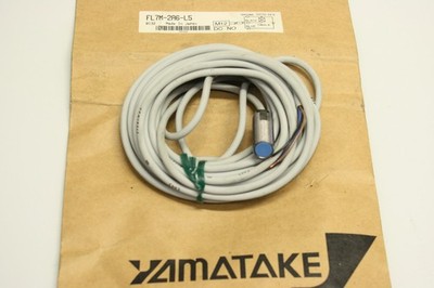 MAZAK Yamatake FL7M-2A6-L5 Sensor  Näherungsschalter 03319 OVP