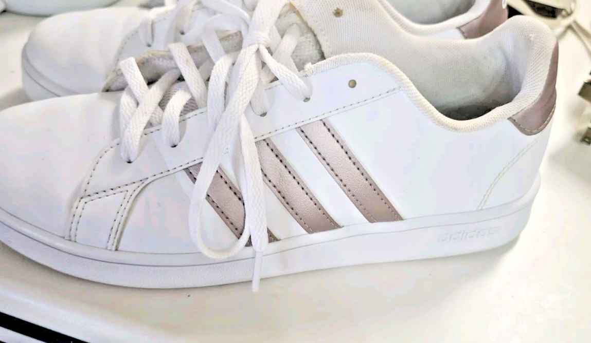 Grand Court Womens 5 1/2 Us White With Rose Gold Fashion Sne