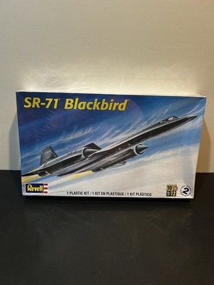 Revell SR-71 Blackbird 1/72 Scale Plastic Model Kit 85-5810 New