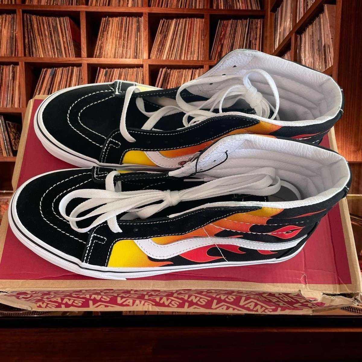人気✨️VANS FLAME SK-8-Hi Reissue スケートハイ 炎 Buy Sk8-Hi Reissue 'Flames' - VN0A2XSBPHN | GOAT